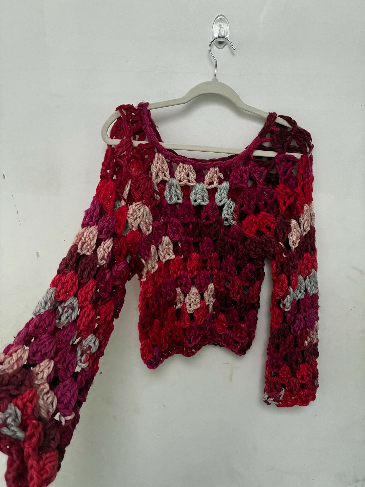 Berry Pullover