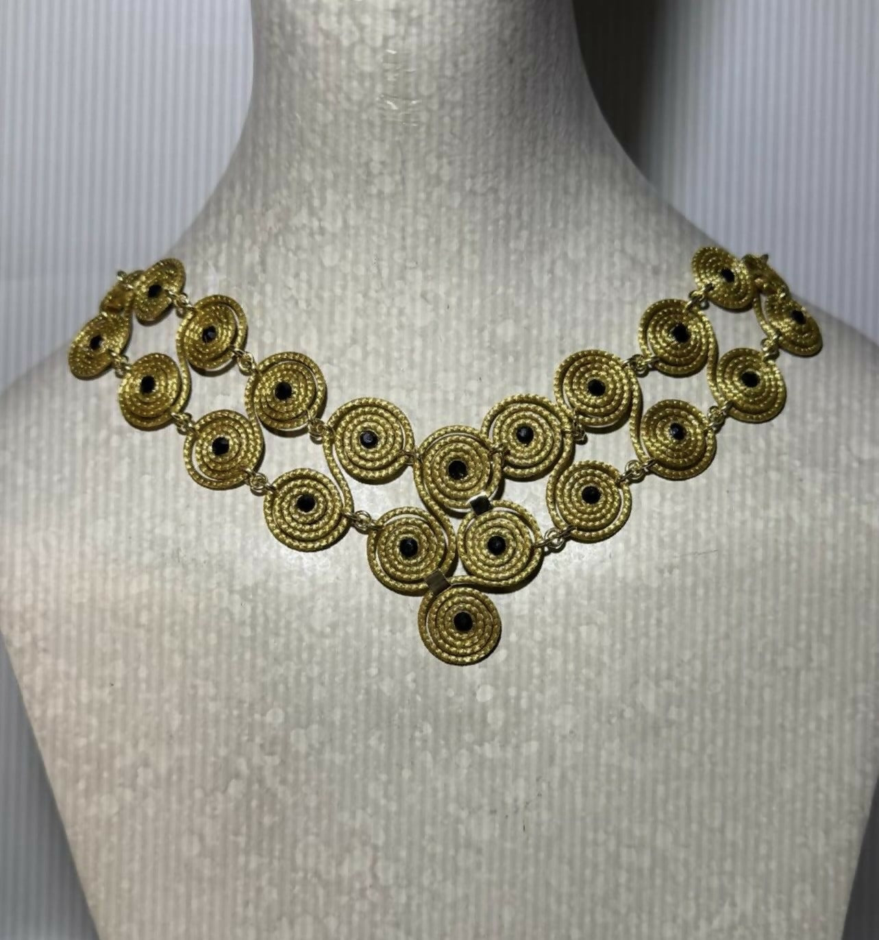 F728E66F-E2FC-4CE2-BF4C-179459ECE1E0