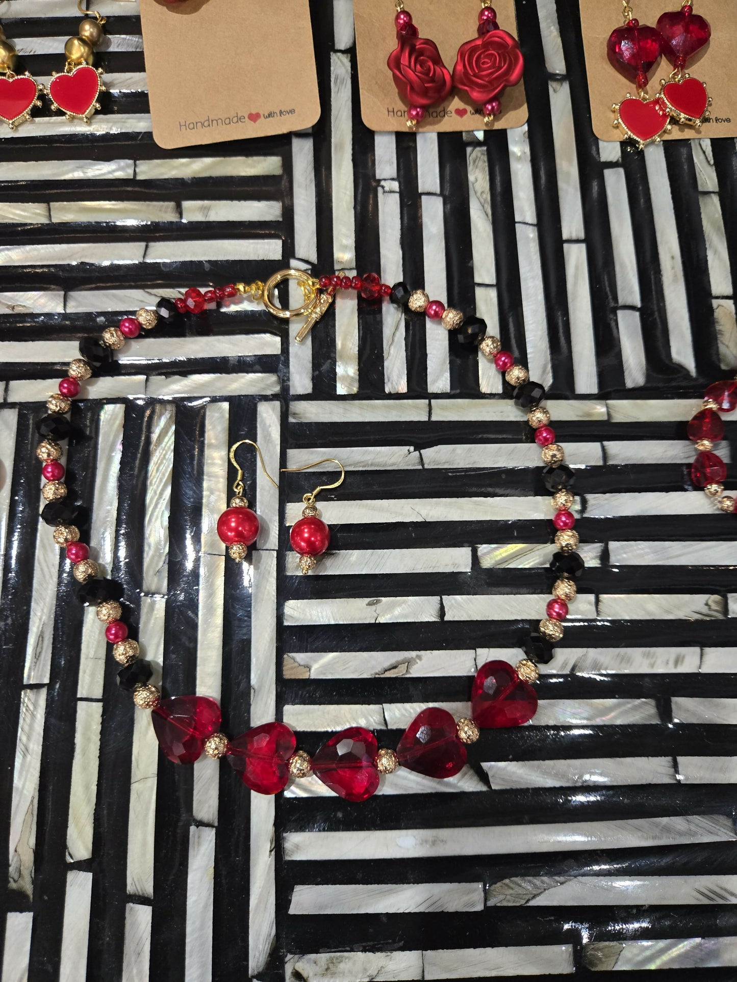 Hearth necklace set