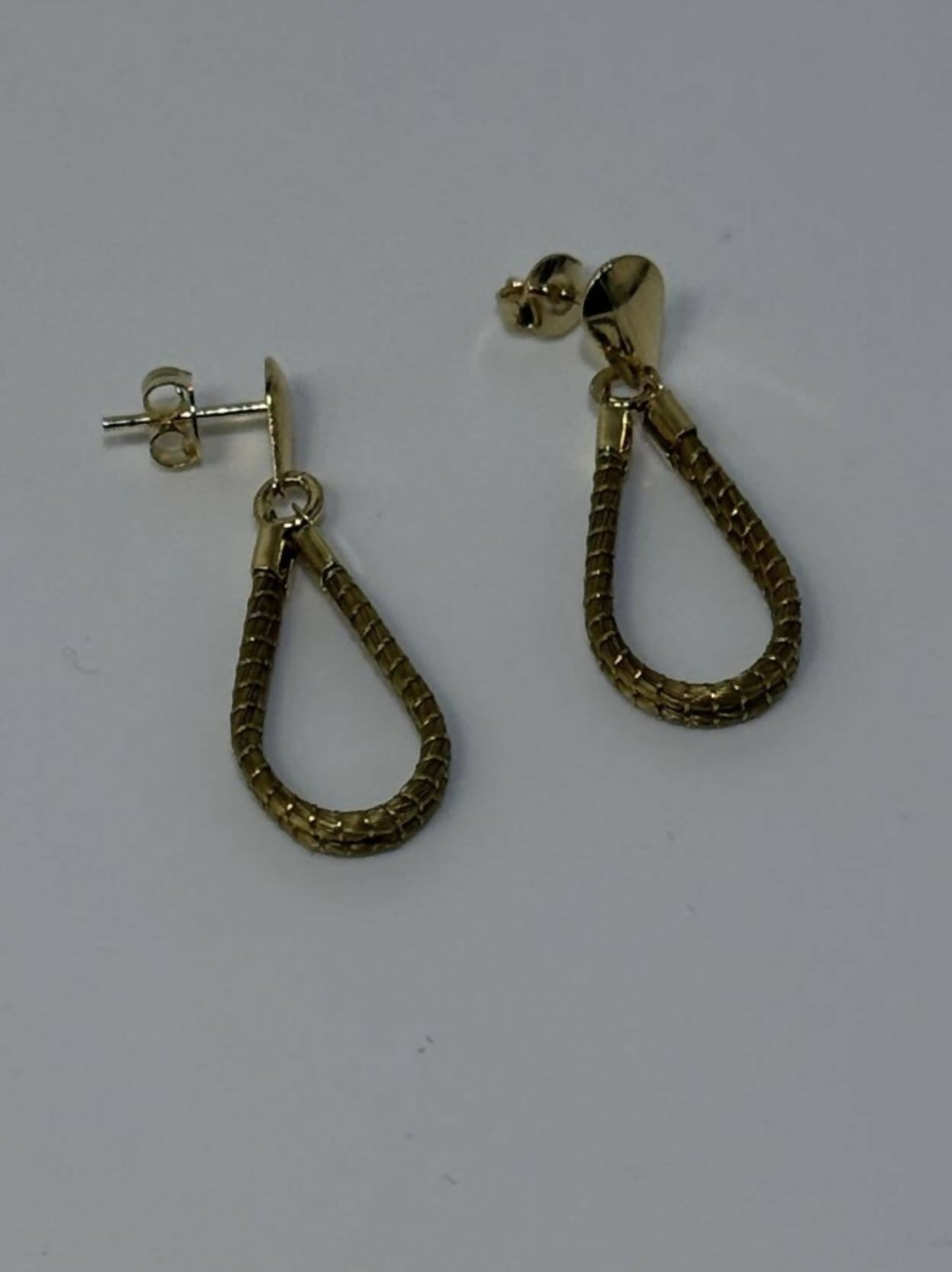 B773EE1C-83D7-4887-B368-D729DC8A6C0E