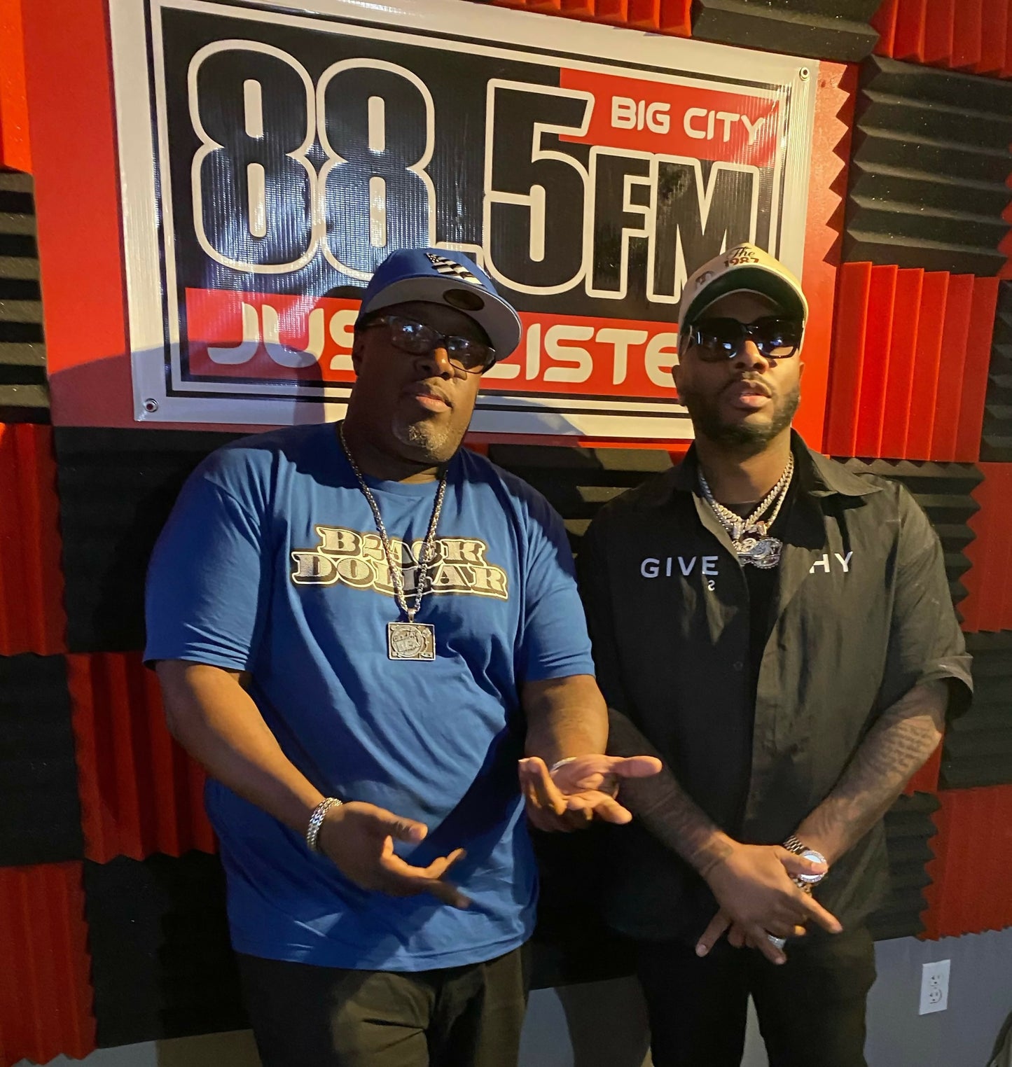 Black Dollar Men's Tee shirt