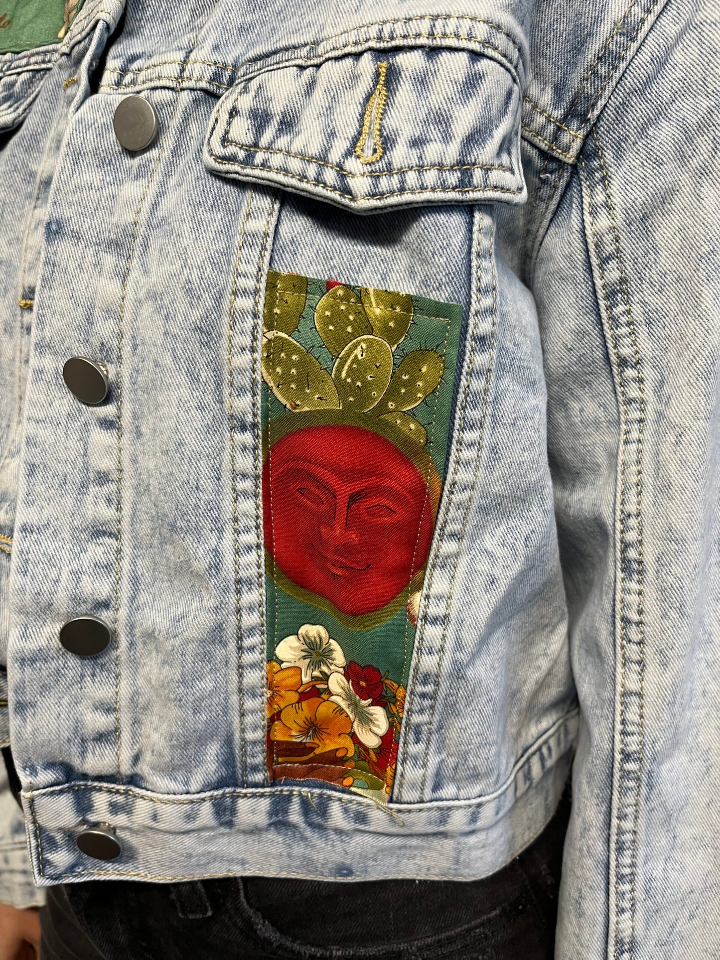Jacket Frida kahlo in desert design.