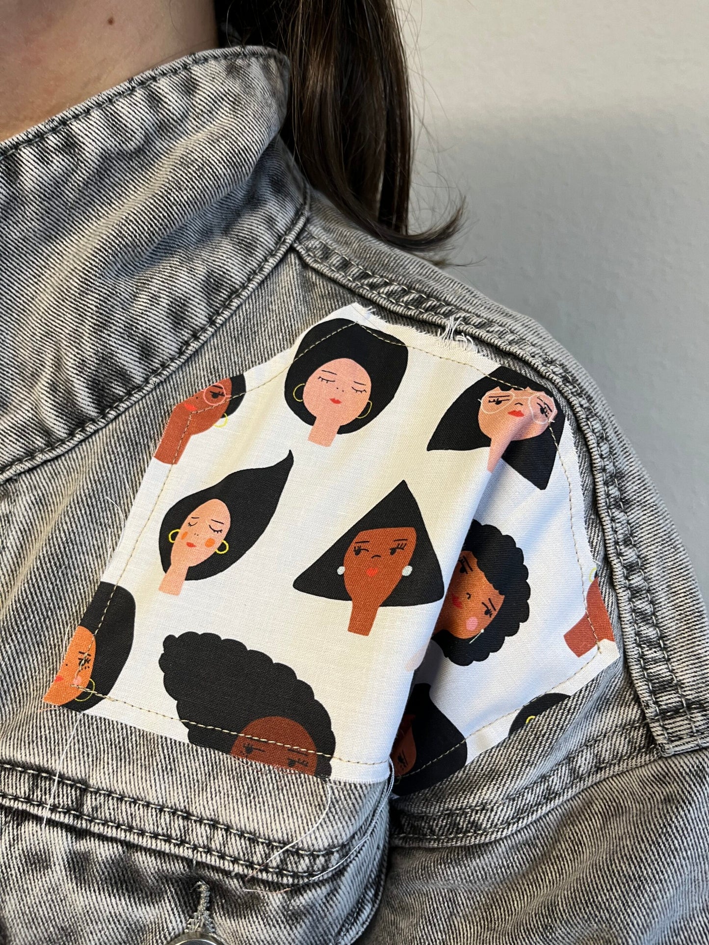 Jacket Stronger together, Women.