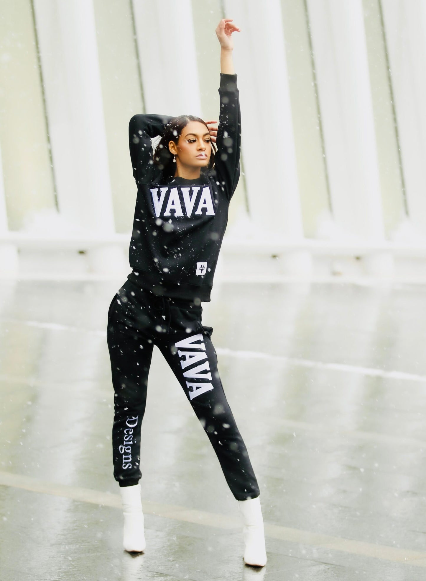 VAVA Sweatshirts