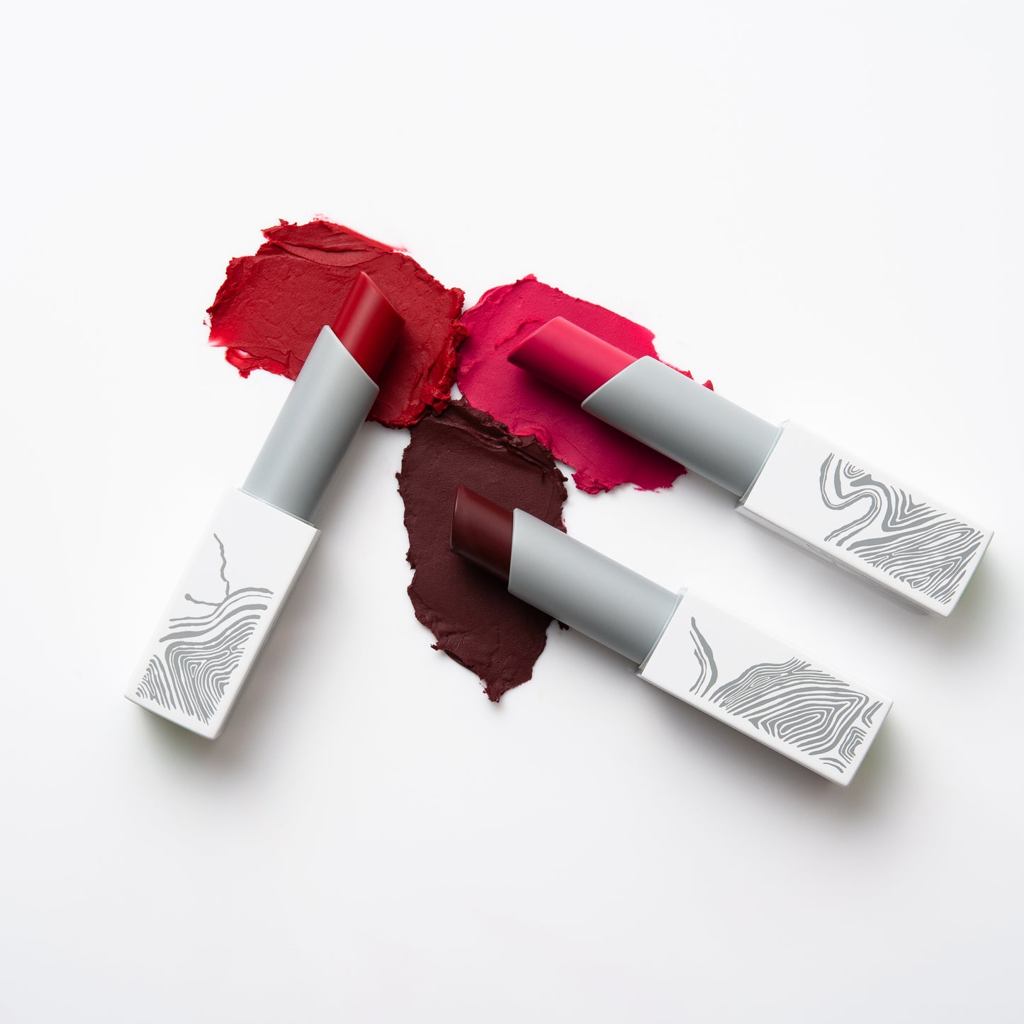 B+B LipBlot-Red Skies