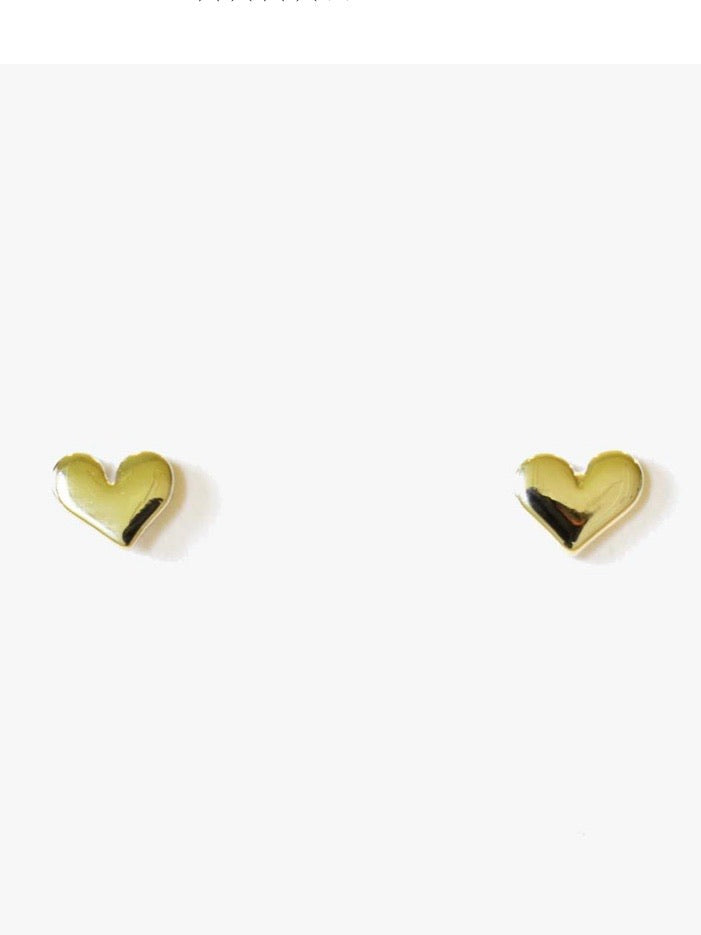 TINY HEART STUD EARRINGS