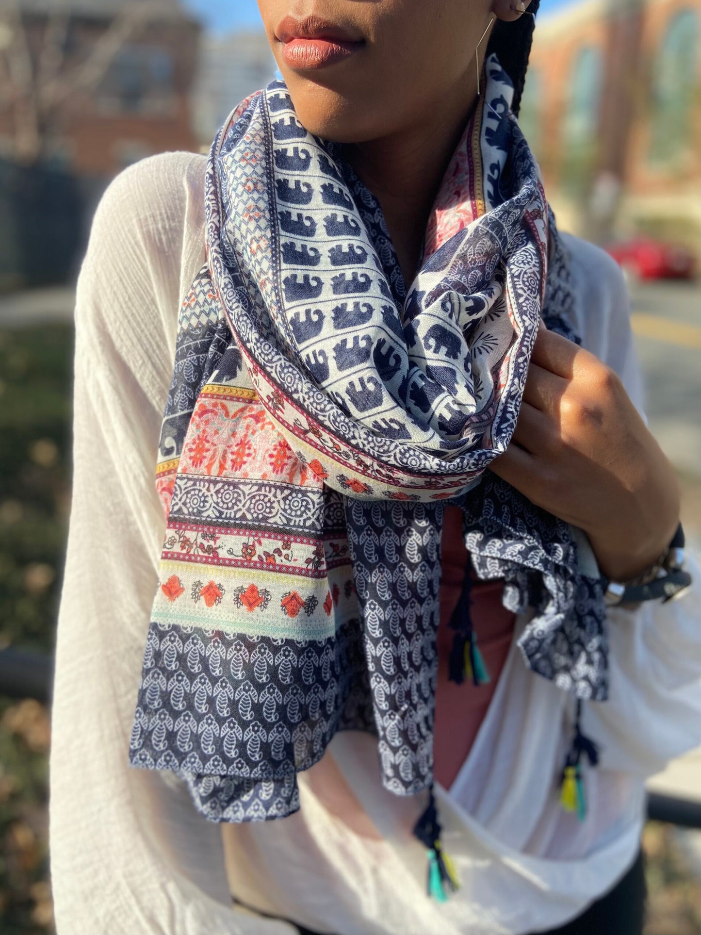 Tapestry Motif Scarf