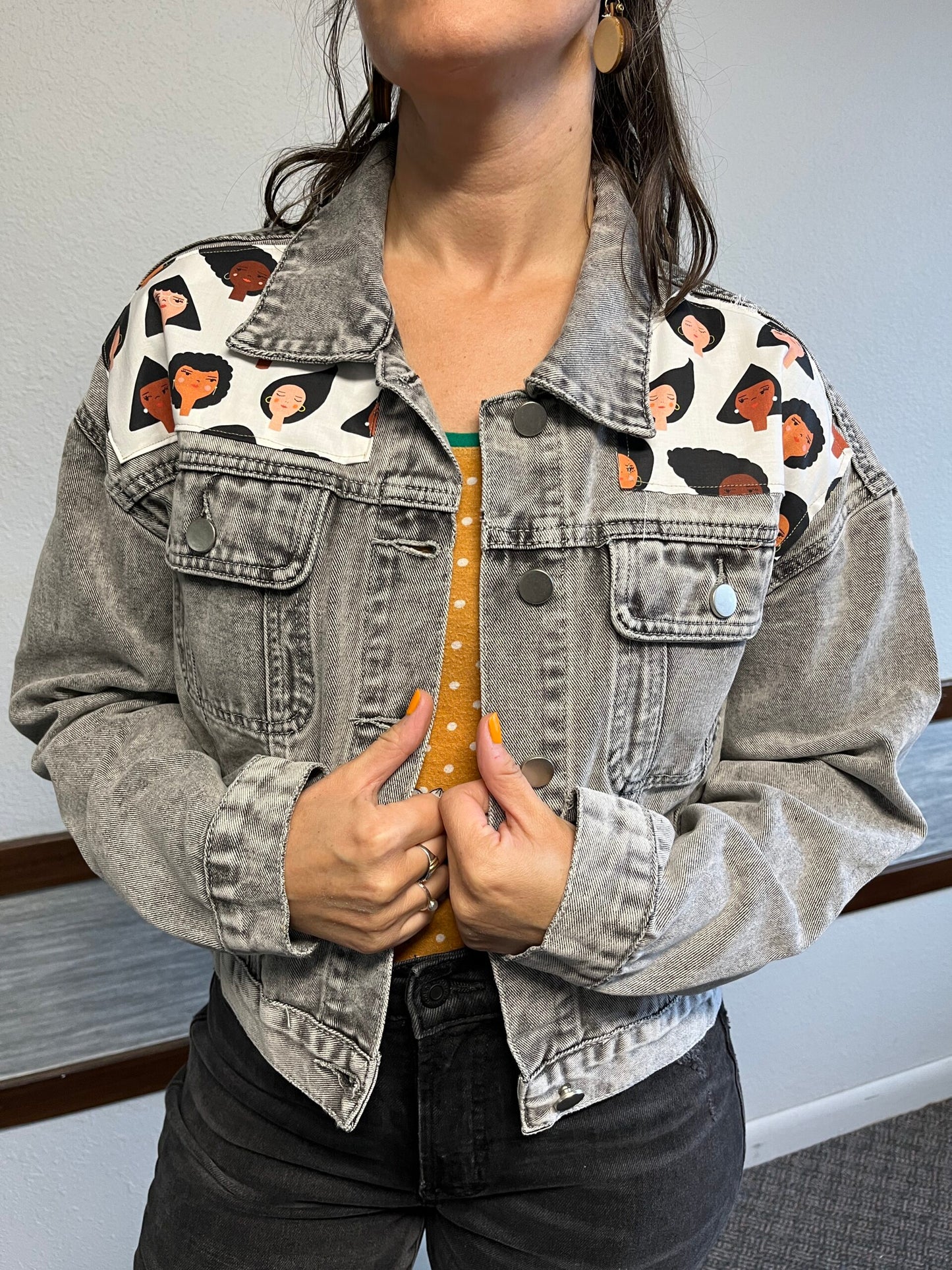 Jacket Stronger together, Women.