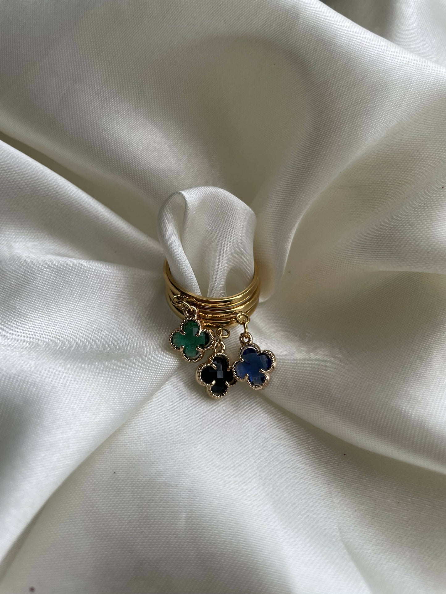 Clover Charm Ring