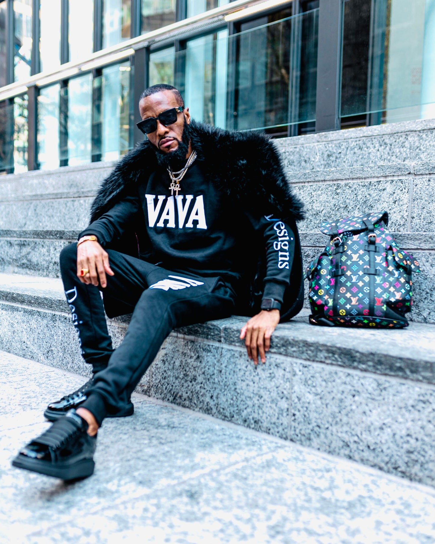 VAVA Sweatshirts