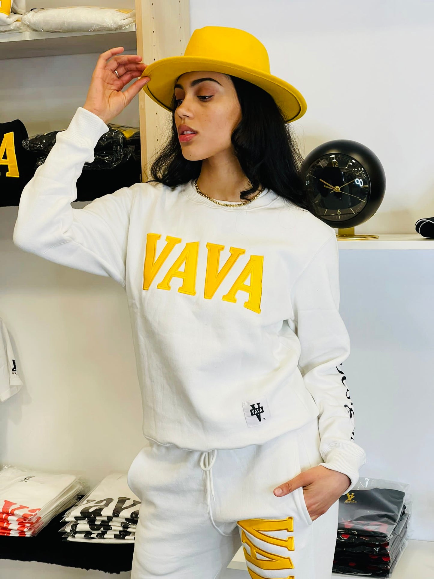 Sweatshirts & Sweatshirts pants