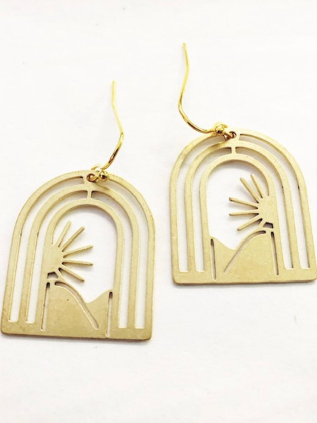 Sunset Motif Earrings