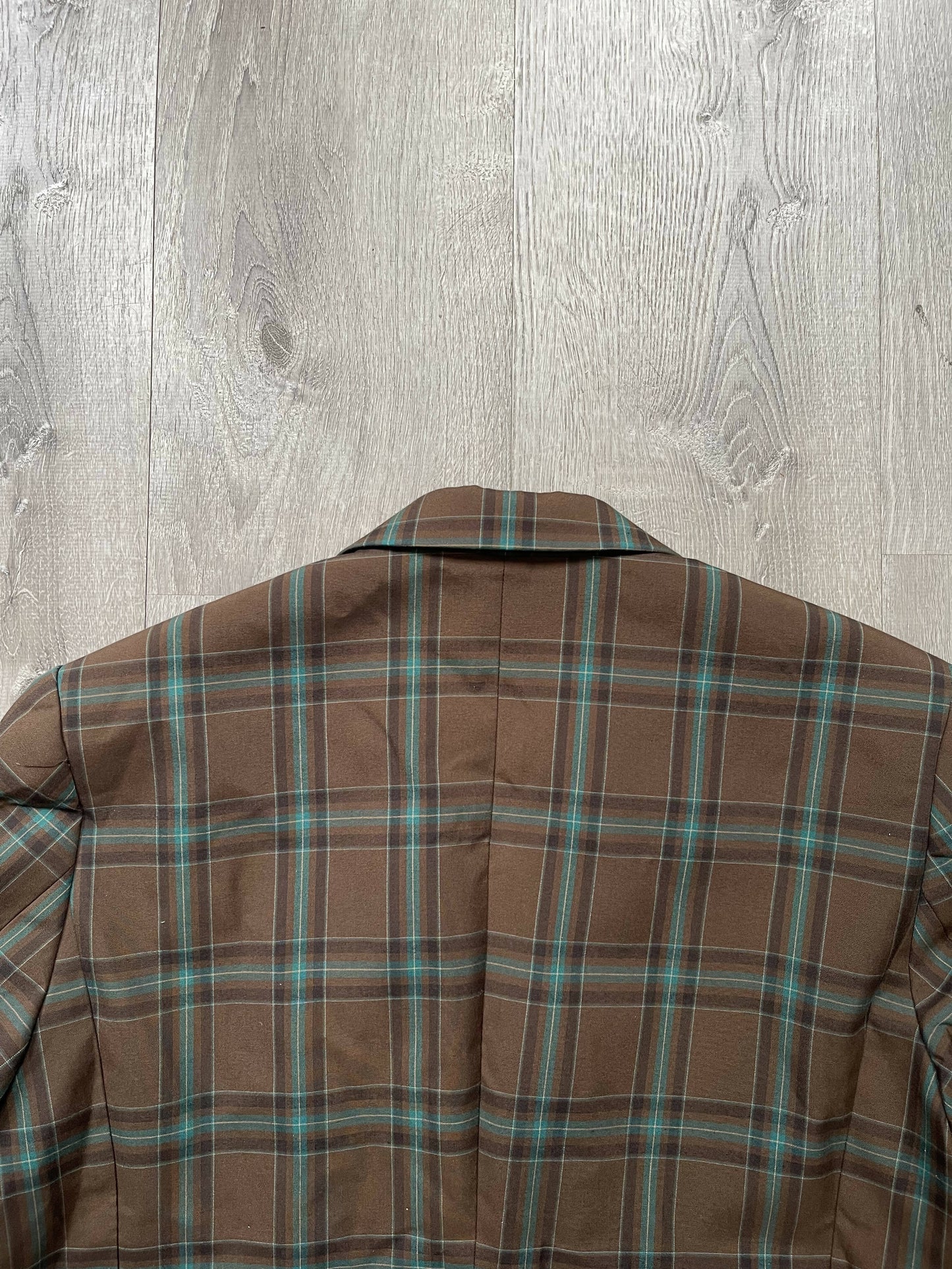 Retro Elegance: Blue and Brown Checked Suit Jacket