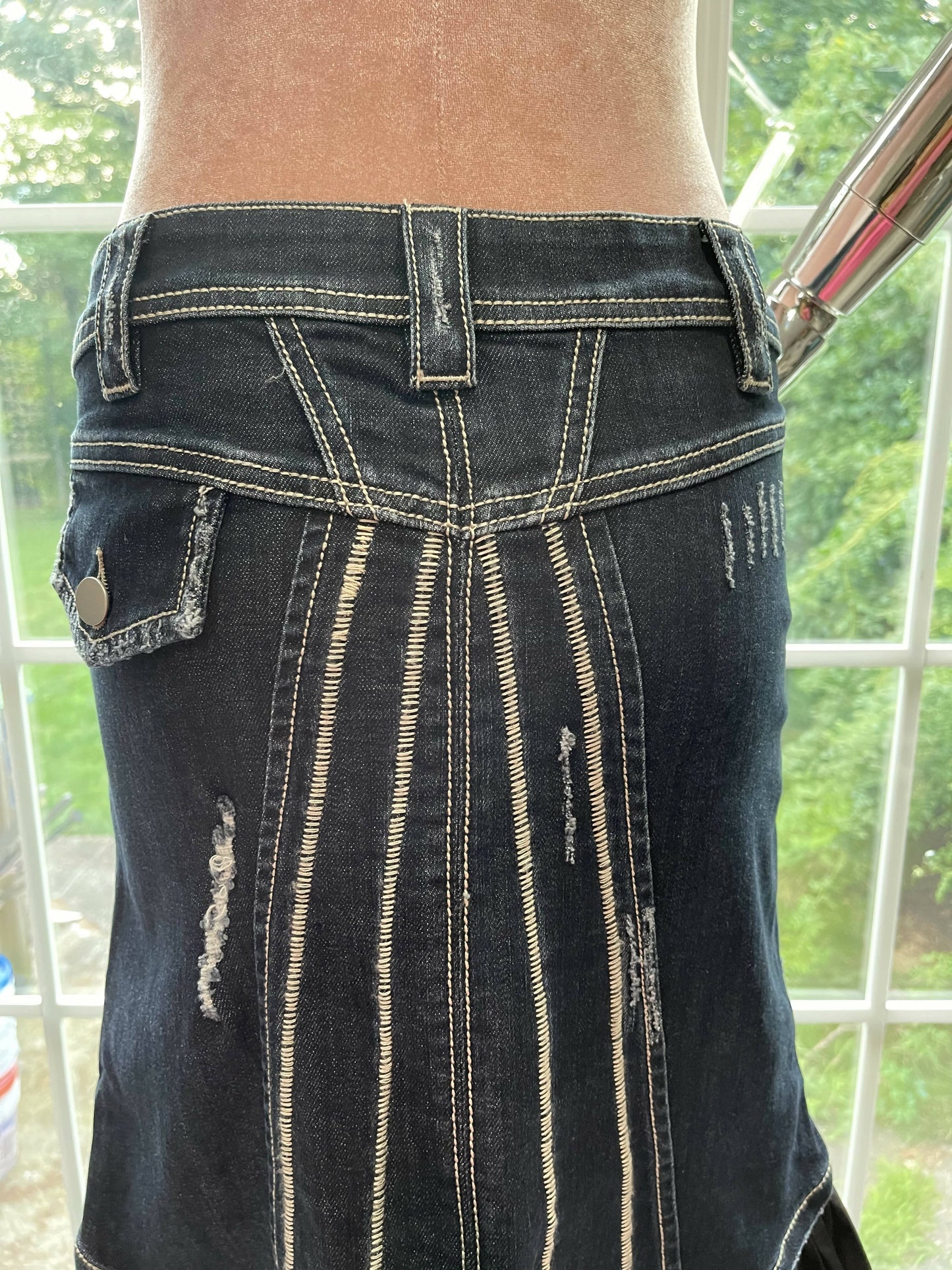 Elegance in Motion: Dark Blue Fishtail Stretch Denim Skirt