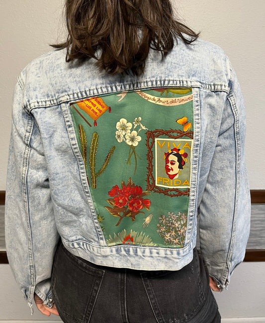 Jacket Frida kahlo in desert design.