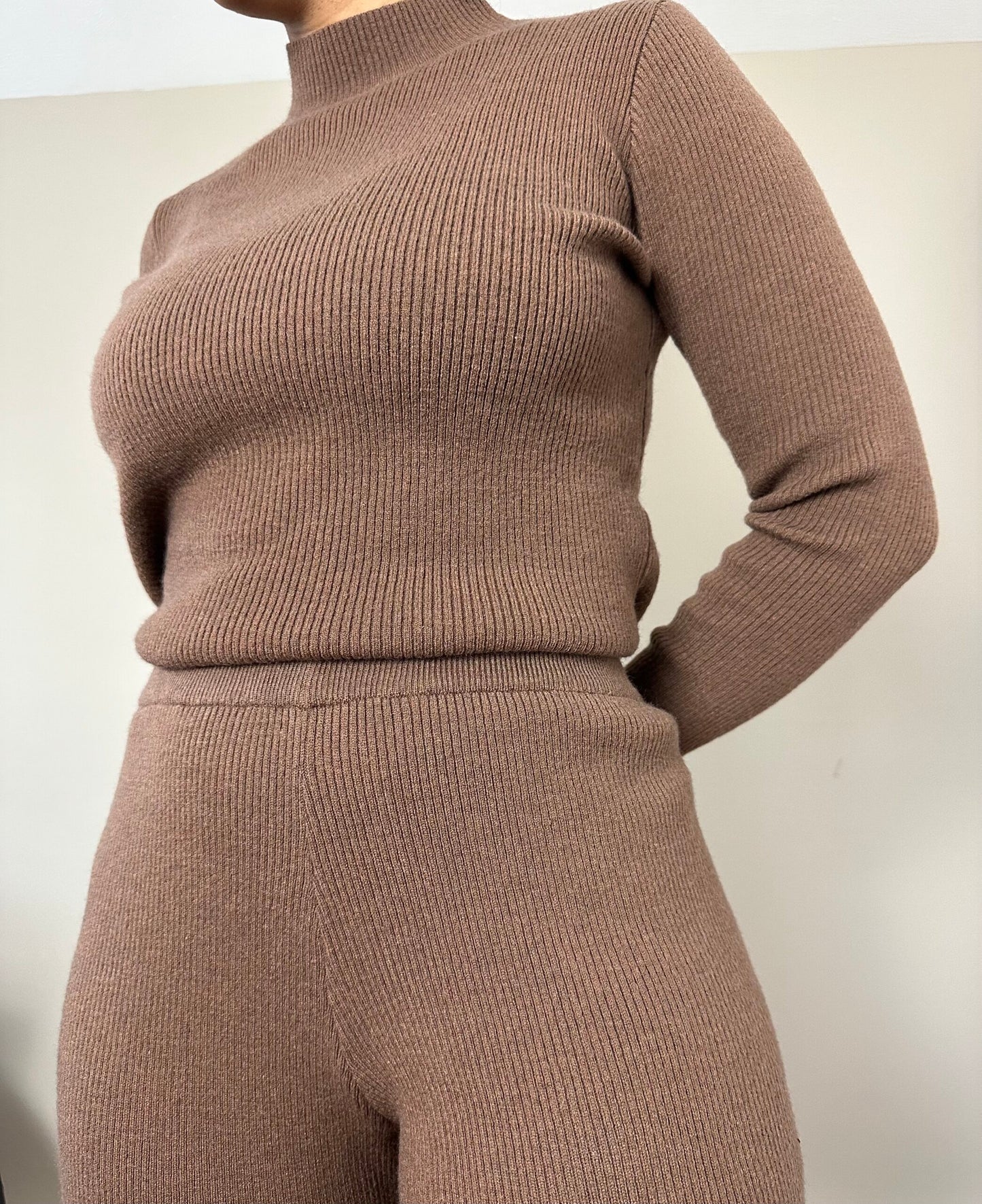 Naomi | Brown Ribbed Pant Set