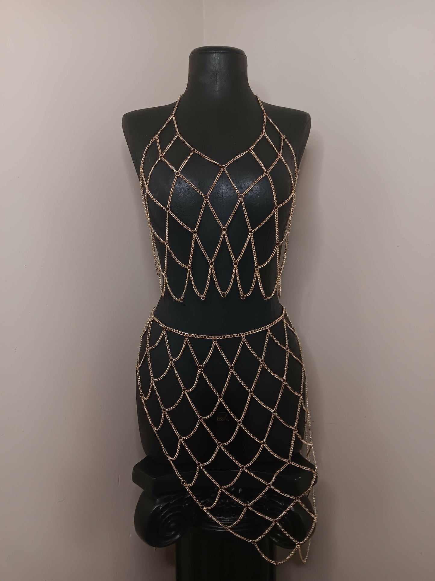 2-Piece Set Gold Chain Net Halter Top & Matching Chain Sarong