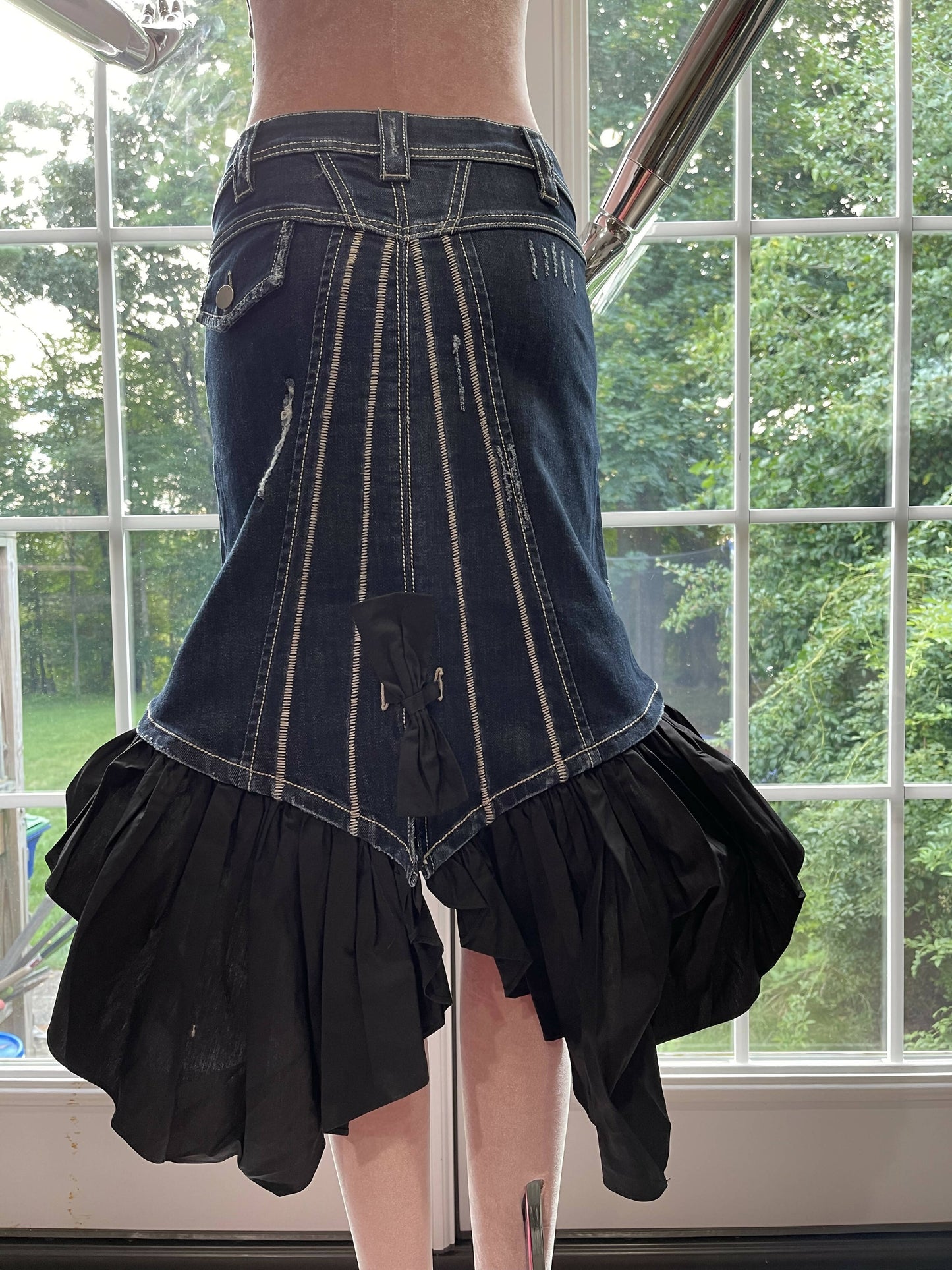 Elegance in Motion: Dark Blue Fishtail Stretch Denim Skirt