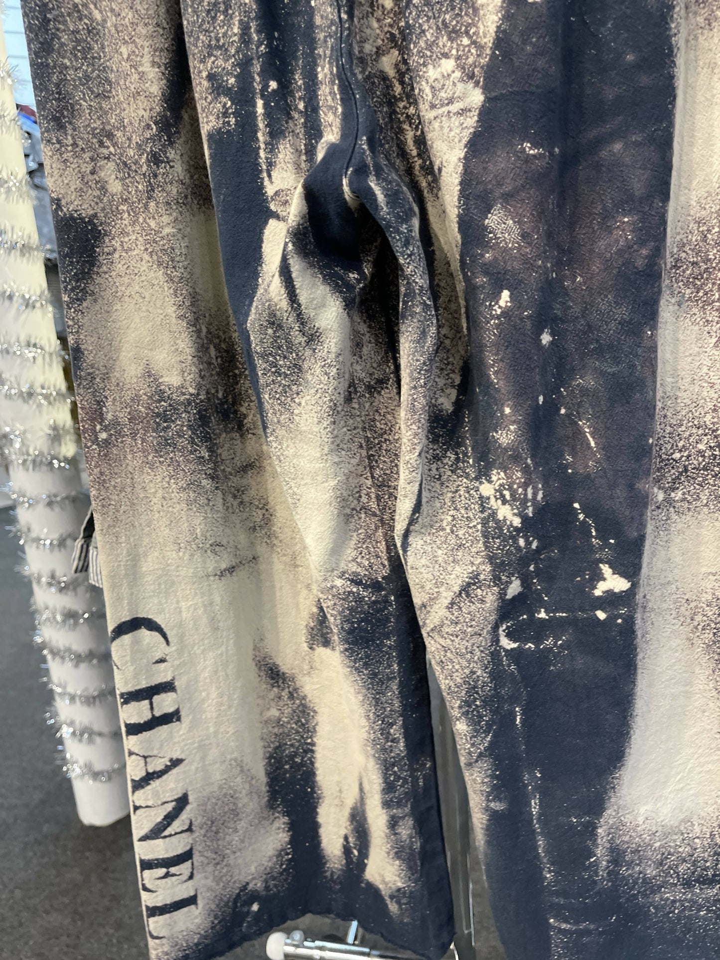 Colored elastic waste pant