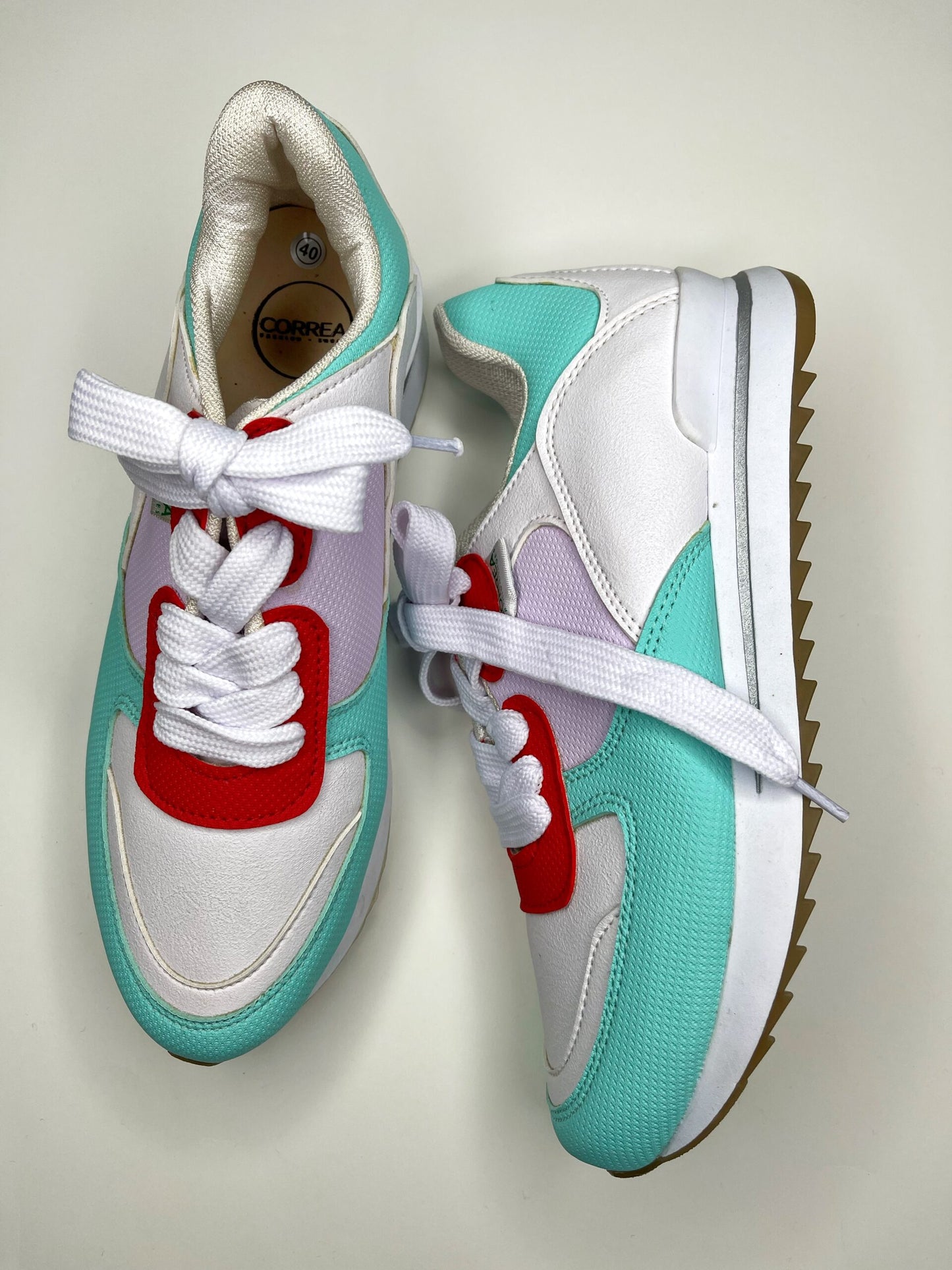 Cyan plain sneakers