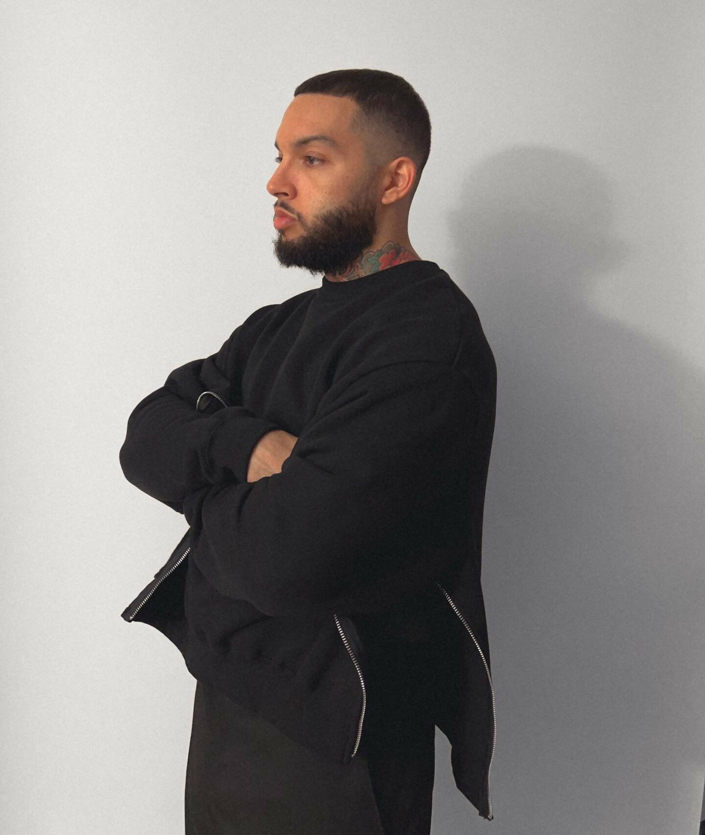001 Sweater