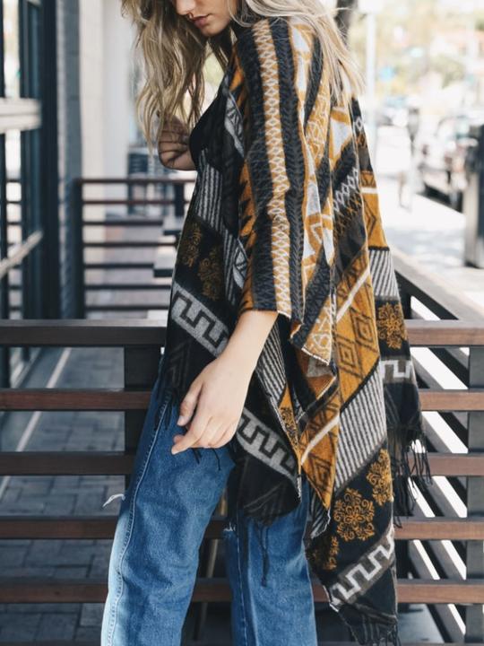 PRINTED TASSEL RUANA