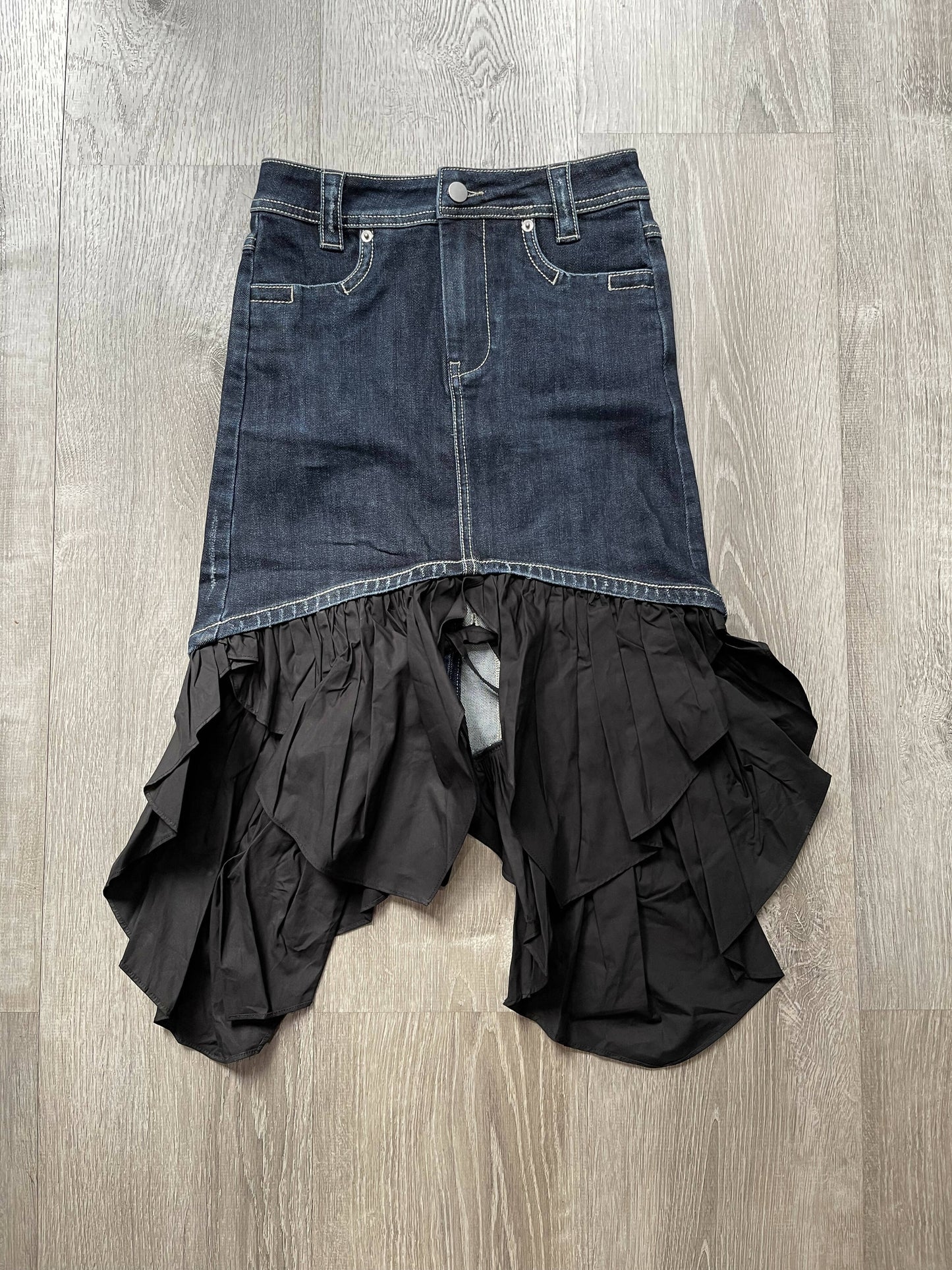Elegance in Motion: Dark Blue Fishtail Stretch Denim Skirt