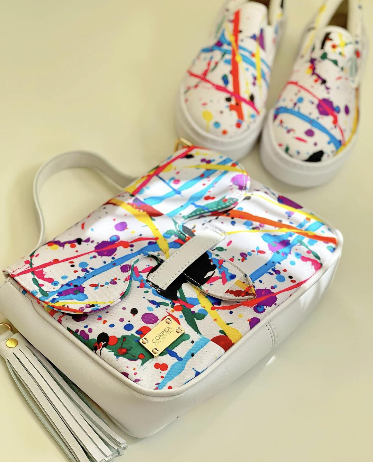 Multi spot color bag