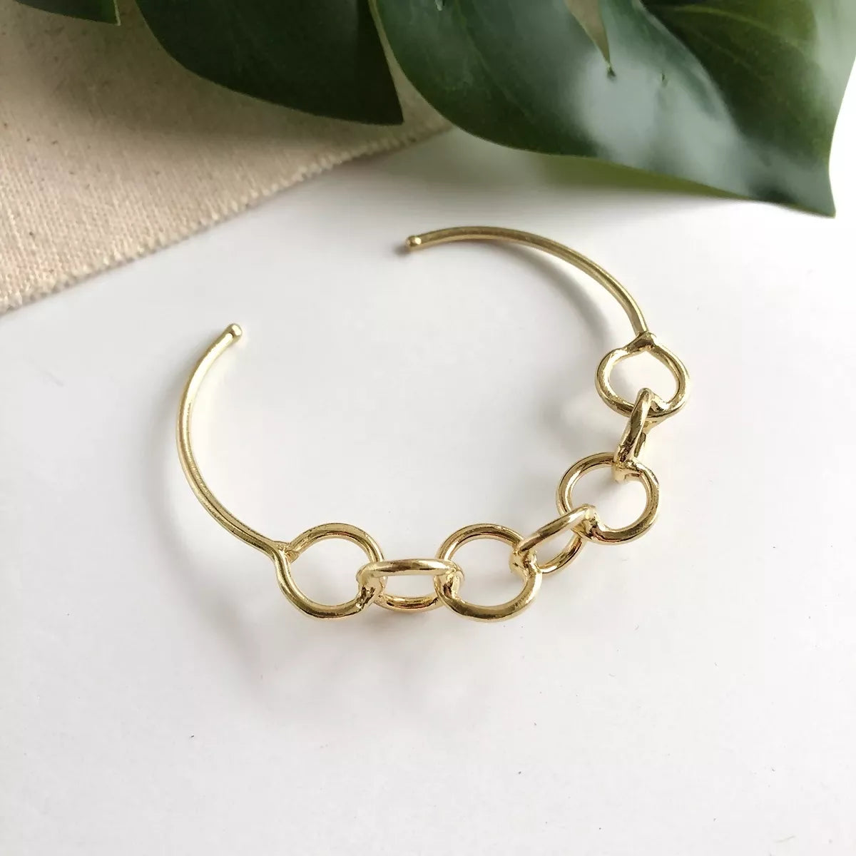 gold link cuff 2