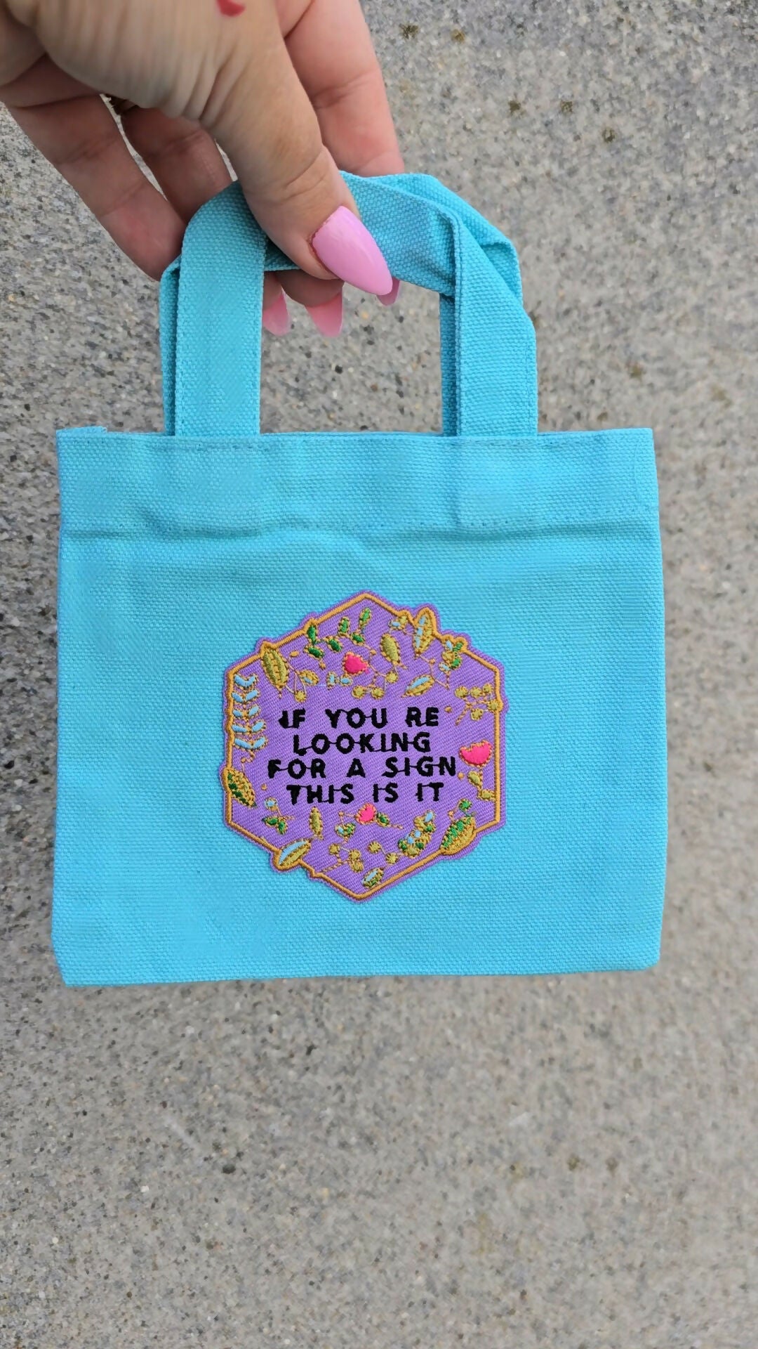 Micro Mood Totes