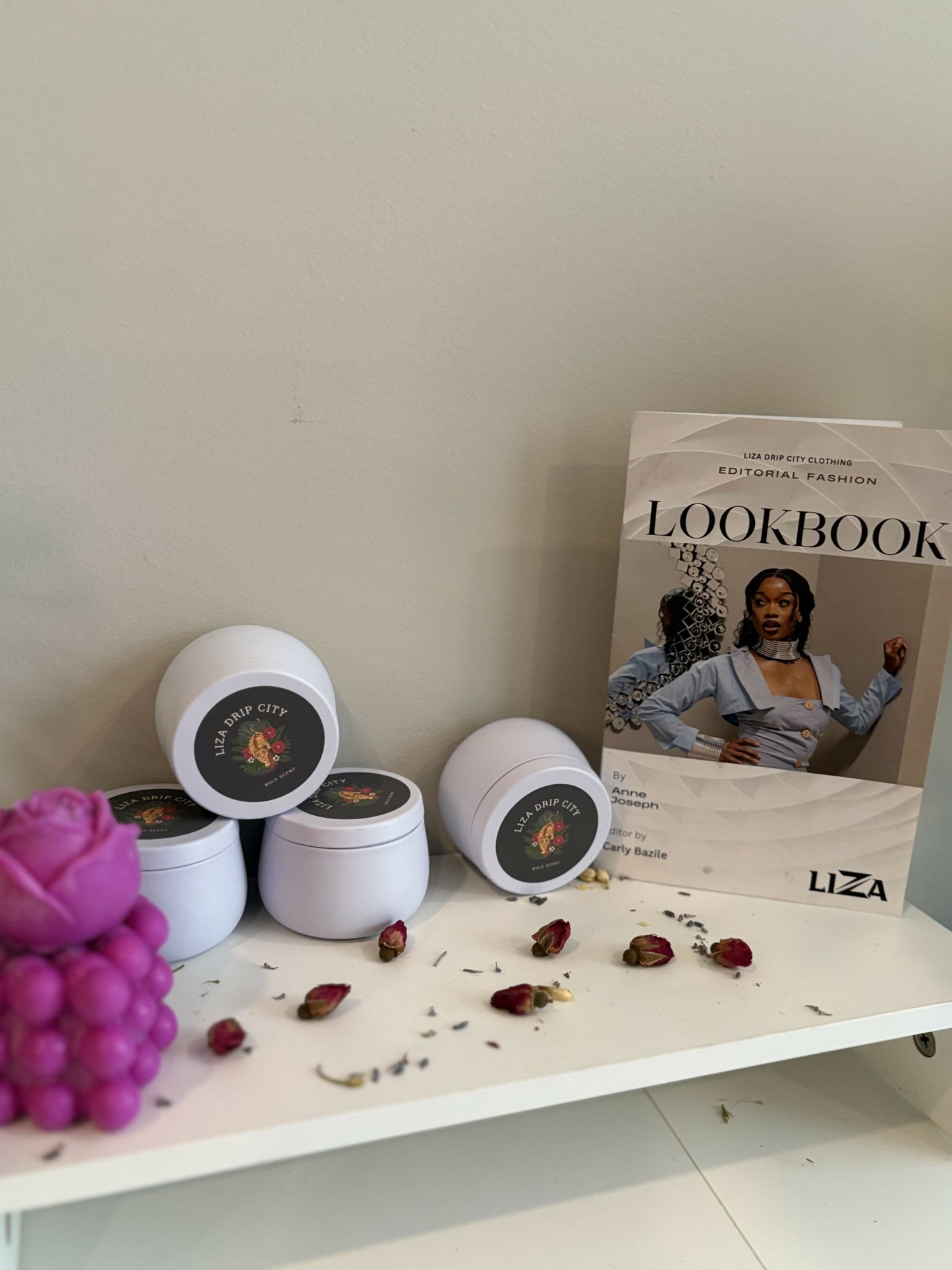 Bundle 1 ( lookbook, bold scent)