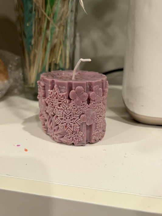 Snowflake candle