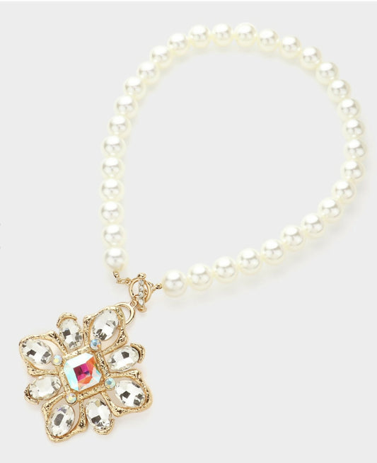 Pearl & Medallion Toggle Necklace