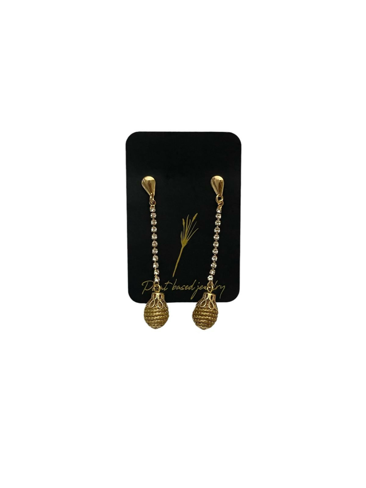 Golden Grass Ornament Earrings 1