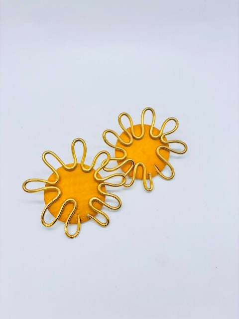STARFISH EARRINGS - MUSTARD