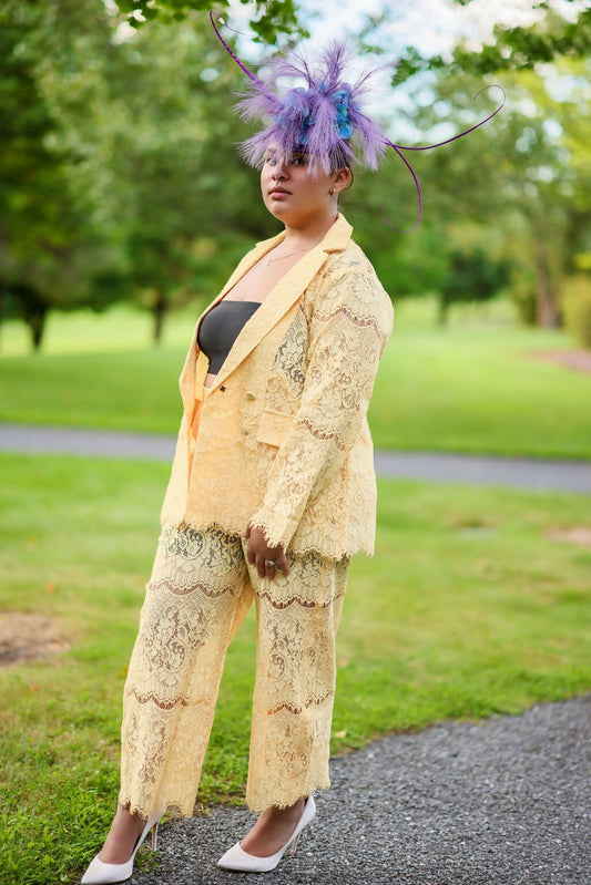 The Golden Lace Set