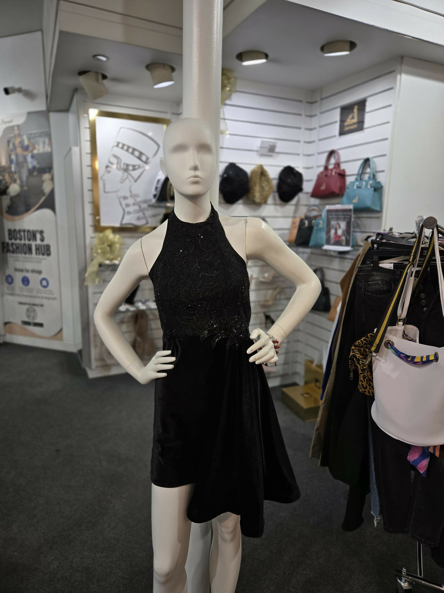 Black elegance dress