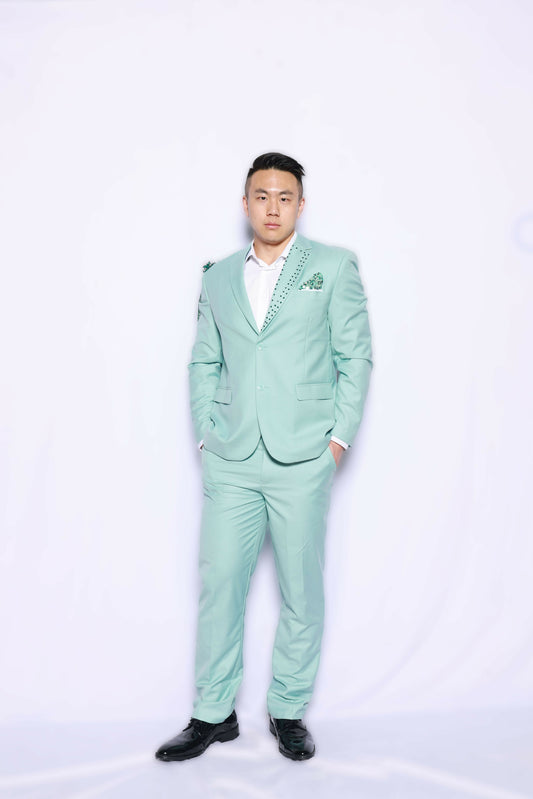 Mint Statement suit