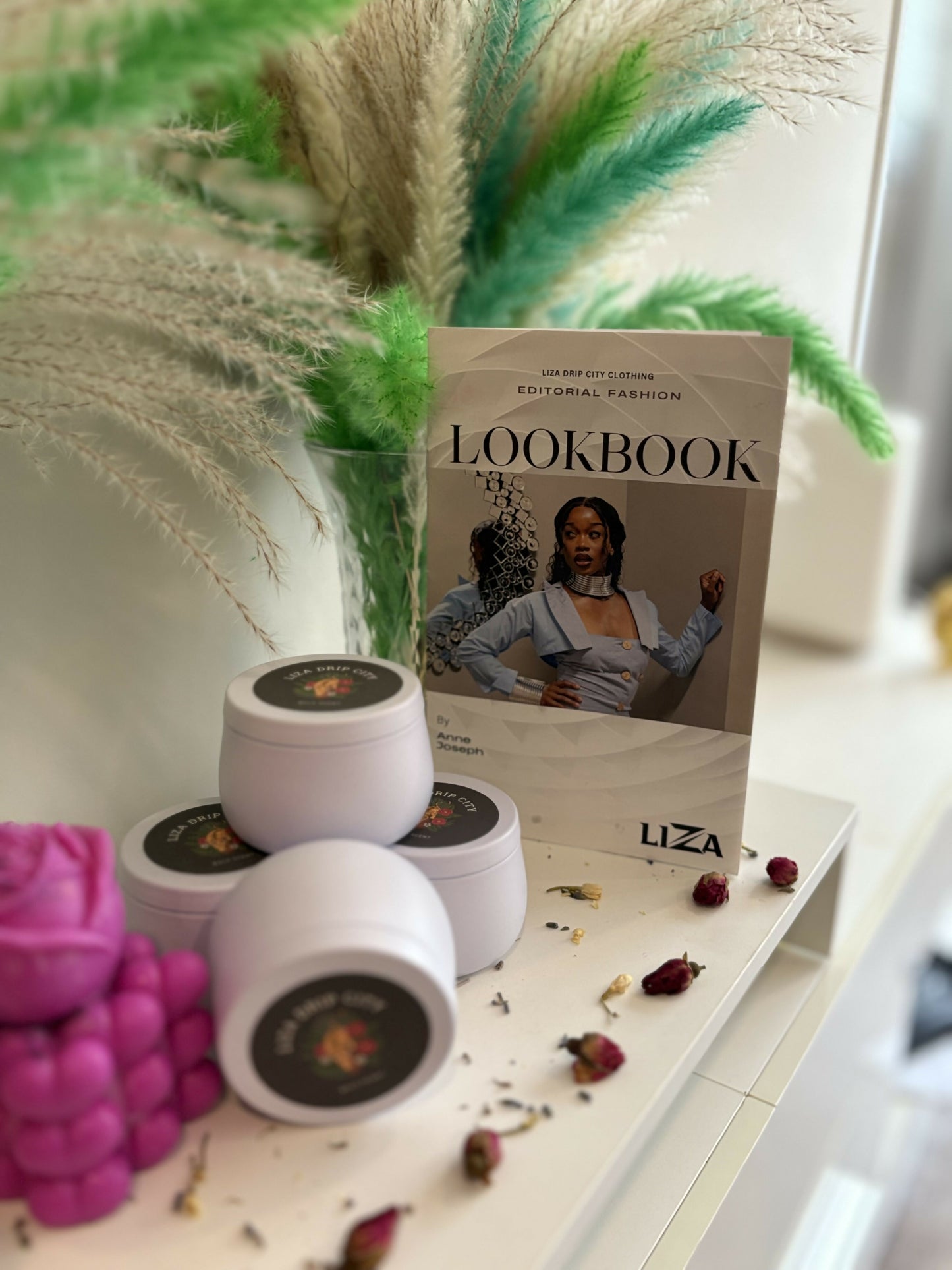 Bundle 1 ( lookbook, bold scent)