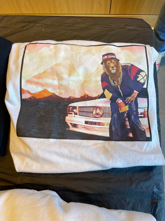 Lion Benz graphic tee