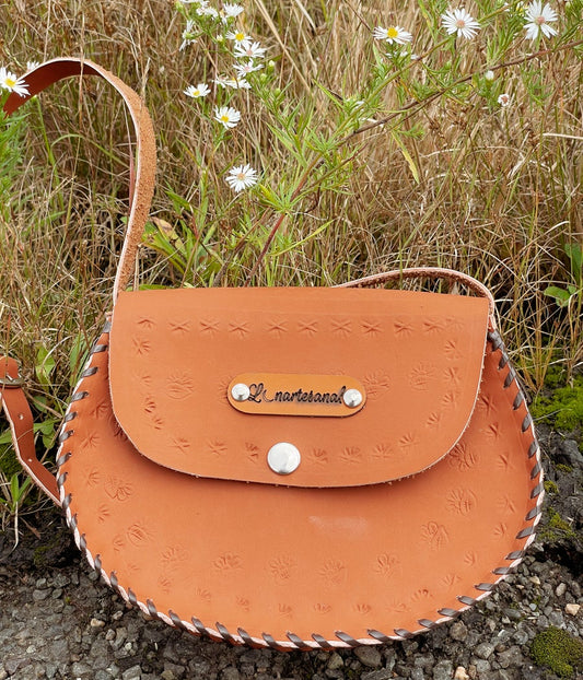 MAGIA/ 2.0 HALF MOON