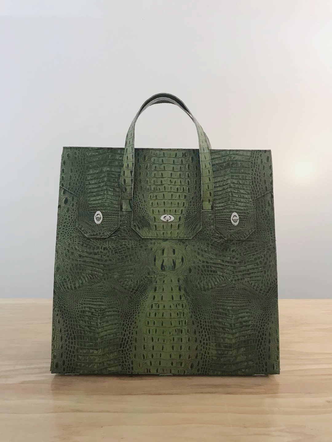 steamer crocodile bag
