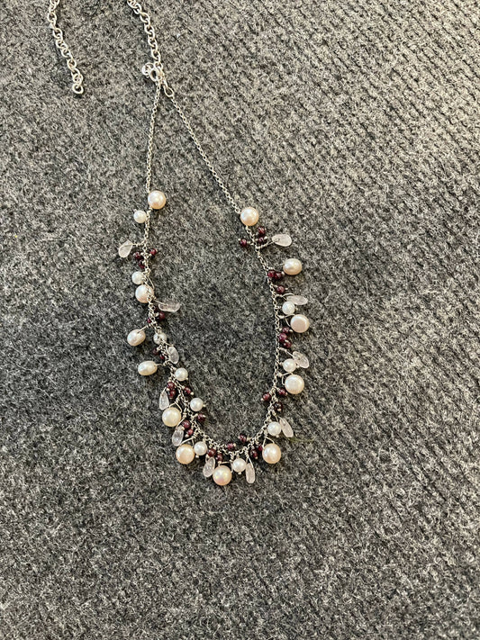 Pearl and garnet necklace