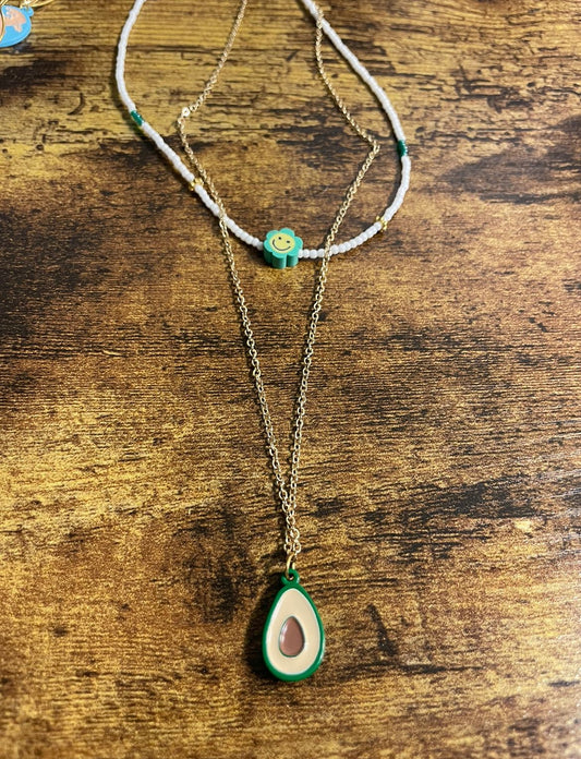 Double necklace. (avocado)