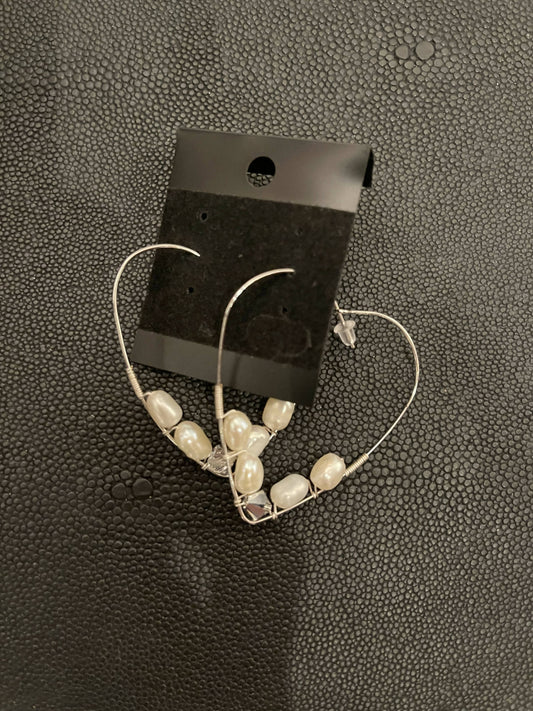 Pearl Heart Hoops